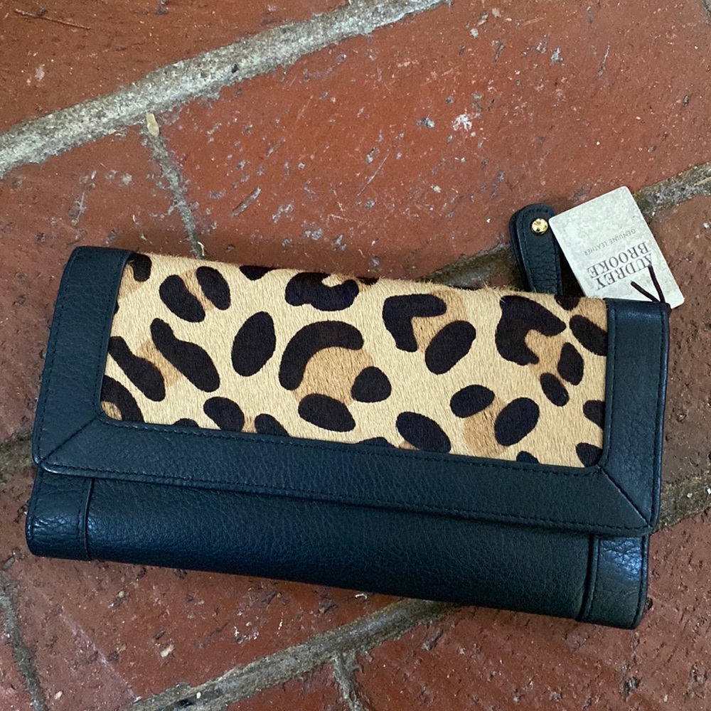Audrey Brooke leopard and leather wallet